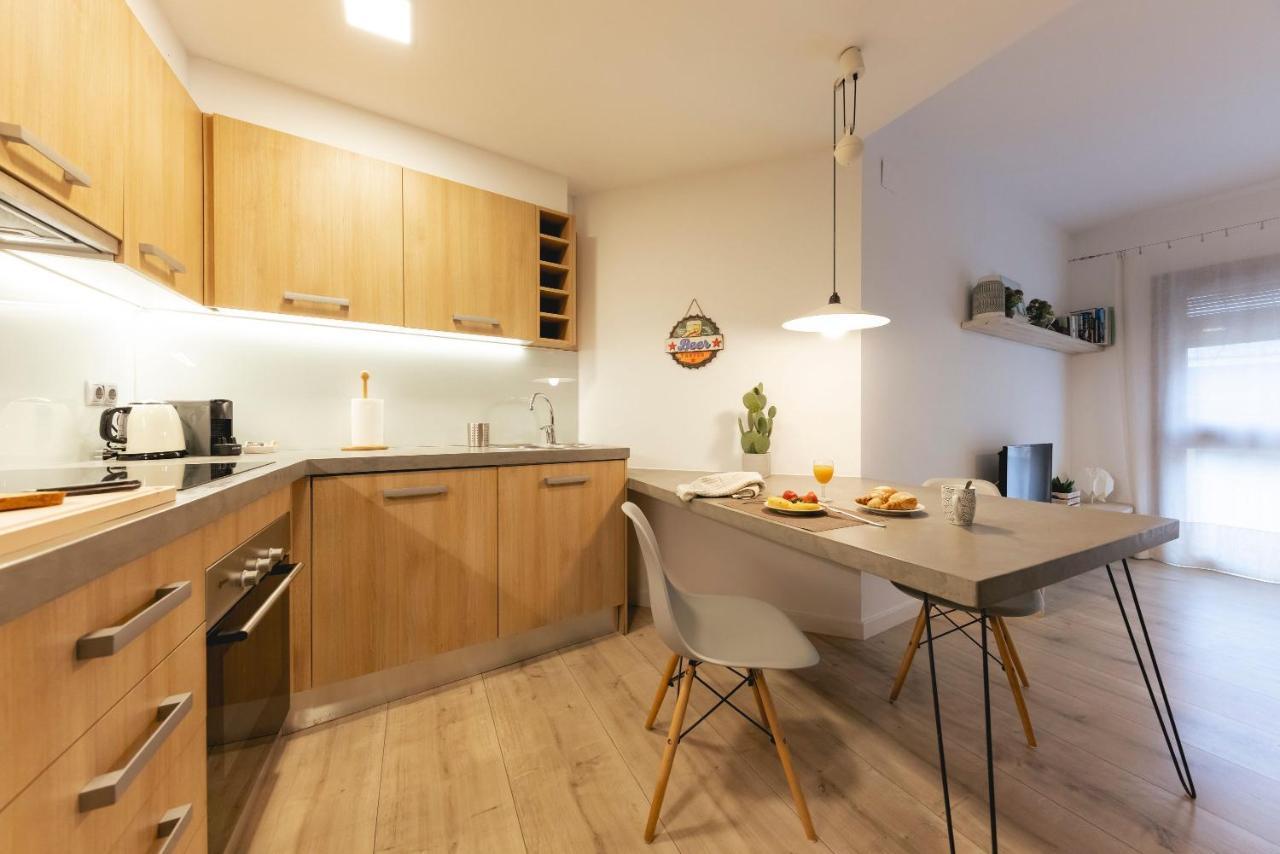 Apartmán Bravissimo La Mora Girona Exteriér fotografie
